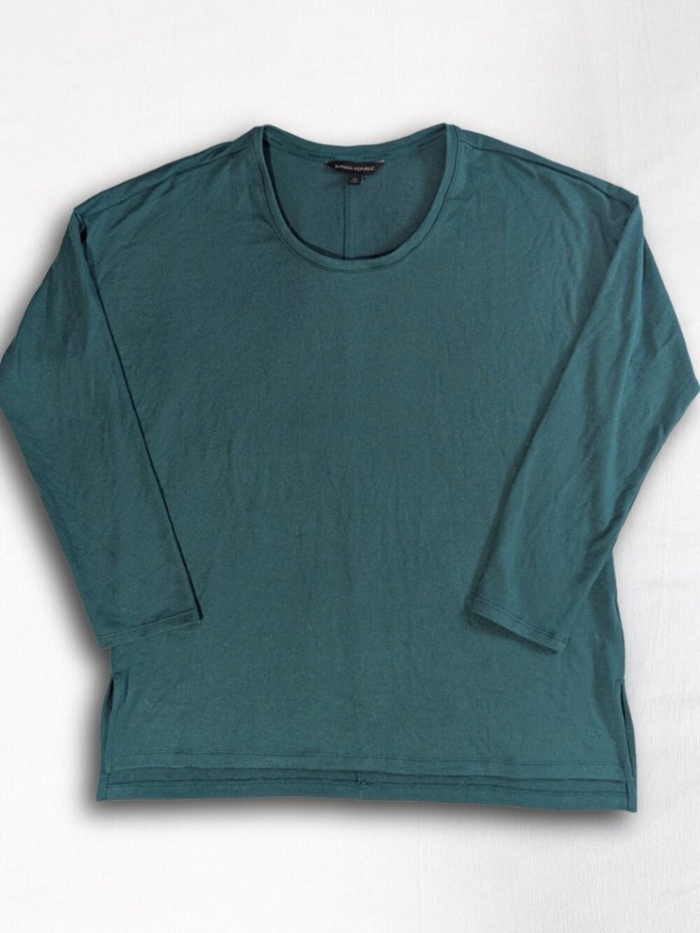 Banana Republic Women's 3/4 Sleeve Crewneck Top Medium Dark Forest Green
